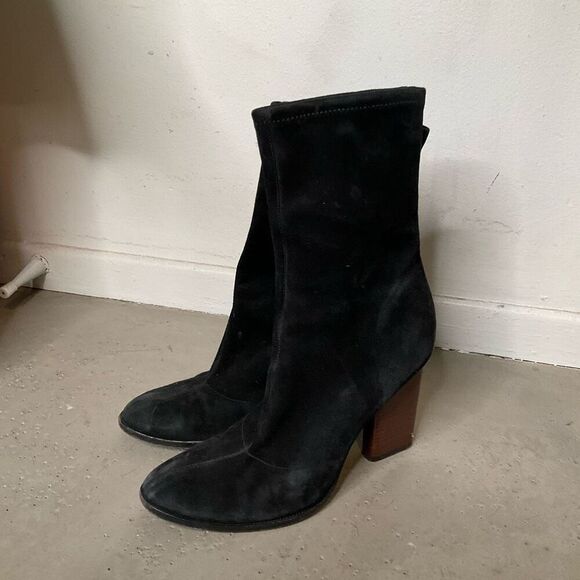 Alexander Wang Suede Heeled Boots - Picture 2 of 13
